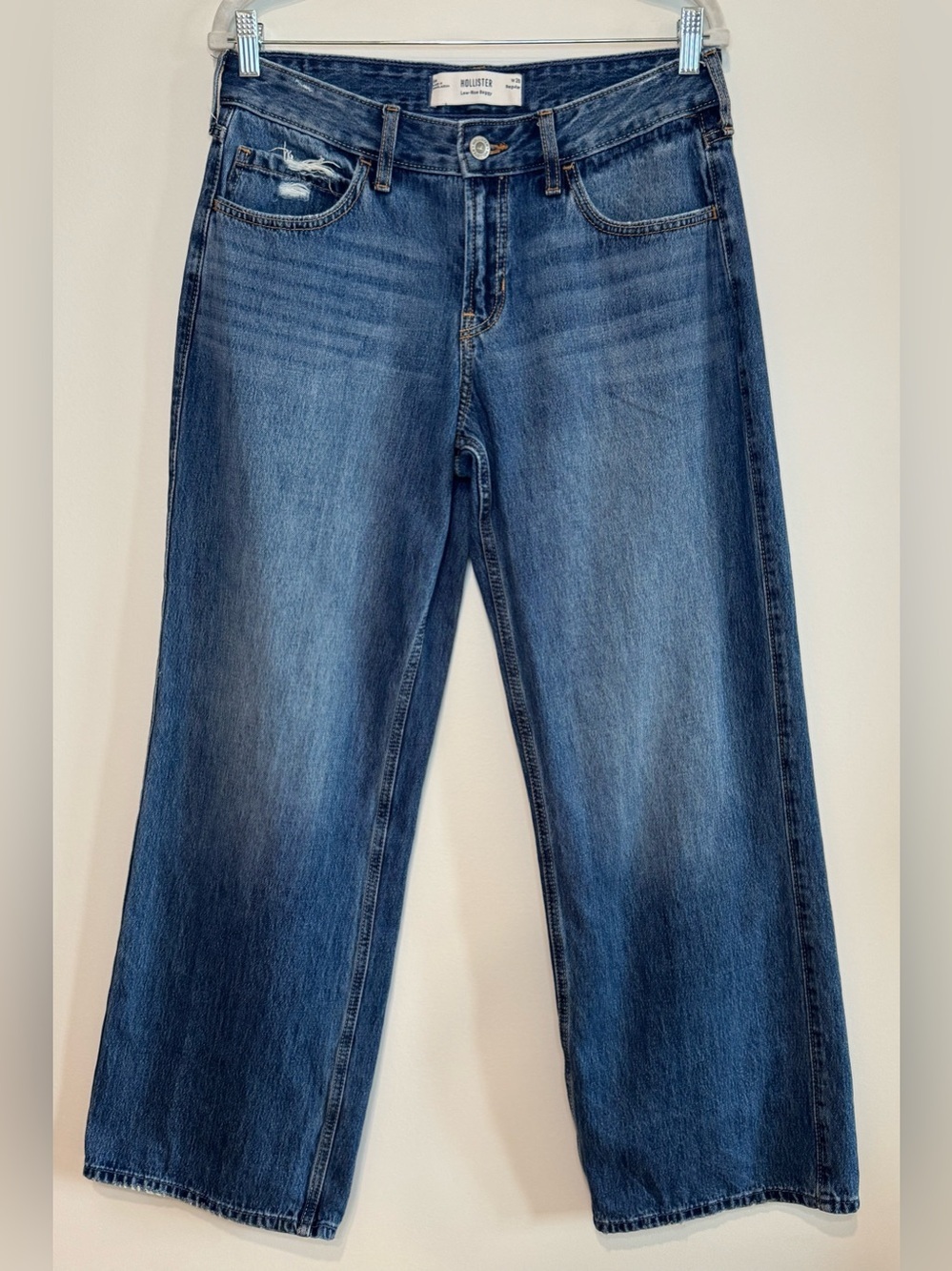Hollister Women's Low-Rise Baggy Wide Leg Jeans Size 28
